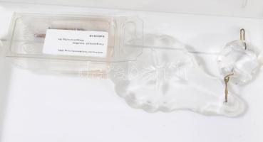 Antik bronz falikra pár, új vezetékezéssel, kiegészítőivel, 22x20 cm