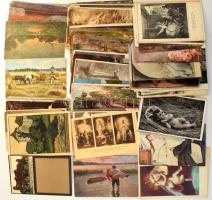 100 db RÉGI művészlap vegyes minőségben / 100 pre-1945 art postcards in mixed quality