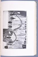 Ernst Kotz: Im Banne der Furcht. Sitten und Gebräuche der Wapare in Ostafrika. Erzählt - - . Hamburg...