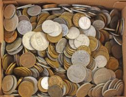 Magyar fémpénz tétel ~4kg-os súlyban a Pengő korszaktól T:vegyes