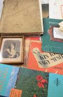 Doboznyi vegyes papírrégiség, közte a Művészet c. folyóirat (szerk.: Lyka Károly) II. évfolyama, MHS...