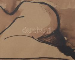 Jelzés nélkül, 2 db mű: Fekvő női akt. Lavírozott tus, papír, üvegezett fakeretben. 27×36,5 cm