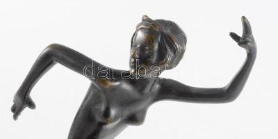 Josef Lorenzl (1892-1950): Art deco táncosnő. Patinázott bronz, márvány talapzaton, jelzés nélkül, m...