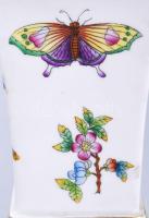 Herendi Viktória mintás négyoldalú váza, lábakon, jelzett, minimális kopással, m: 15,5 cm