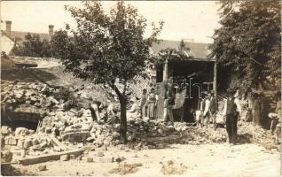 Kecskemét, cigányputri. Fantó photo