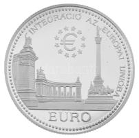 1997. 2000Ft Ag "Integráció az Európai Unióba II" kapszulában, tanúsítvánnyal (31,46g/0,92...