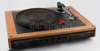 cca 1979 Tesla NZC-420 lemezjátszó. "Hi-fi lemezjátszó erősítővel egybeépítve. 33 és 45 ford./p...