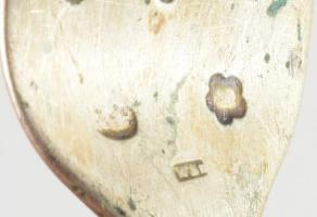 Ezüst (Ag) villa, jelzett, nettó 29g