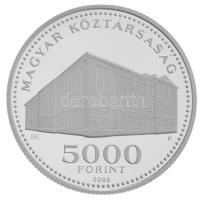 2005. 5000Ft Ag "Károli Gáspár Református Egyetem" kapszulában, tanúsítvánnyal (31,46g/0,925/38,61mm) T:PP