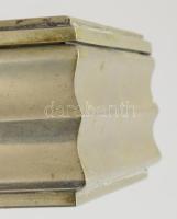 Alpakka díszdoboz, fa betéttel, 9x12 cm