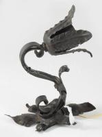 2 darab régi kovácsolt vas falikar, h: 23-24 cm