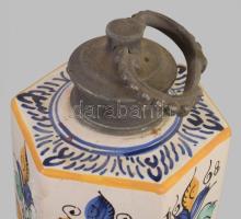 Habán múzeumi másolat kerámia, jelzett, kézzel festett, hibátlan 18 cm