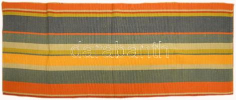 2 darab retro iparművész faliszőnyeg, jó állapotban, nagyobbik 250x80 cm