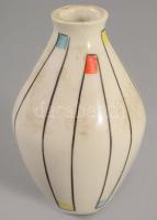 Modernista kisváza, m: 7 cm