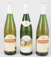 2002 - 2003 Badacsonyi Szürkebarát (2003, 12%), Badacsonyi Muskotály (2002, 12,5%, 2 db), Badacsony Borászati Szövetkezet, Nemesgulács-Rizapuszta, bontatlan palack száraz fehérbor, és édes fehérborok, pincében, szakszerűen tároltak, 0,75 lx3