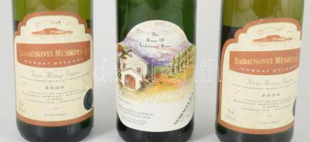 2002 - 2003 Badacsonyi Szürkebarát (2003, 12%), Badacsonyi Muskotály (2002, 12,5%, 2 db), Badacsony ...