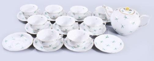 1940 Herendi zöld virágmintás kávés készlet, cukortartó és tejkiöntő nélkül, 9 csészével, 11 csészealjjal.