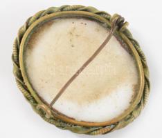 Női arcképes kámea, 4x3 cm