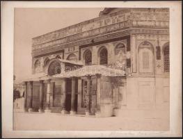 cca 1890-1900 Jeruzsálem, Szikladóm (Omar mecset), nagyméretű fotó kartonon, feliratozva, 22,5x28,5 ...