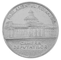 Románia DN "Román Parlament" ezüstözött fém emlékérem (55mm) T:AU kis ph. Romania ND "Parliament of Romania" silver plated commemorative medal (55mm) C:AU small edge error