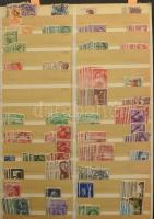 Ausztrália többpéldányos előrendező a kenguruktól 2006-ig, nagy fűzött osztott lapos berakó 15 oldalán. Nagy mennyiségű bélyeg, nincs számolva.