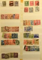 Kis tétel, benne európai és tengerentúli bélyegek, berakólapokon és előnyomott albumlapokon, mappába...