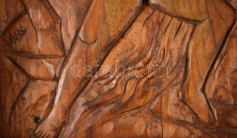 Jálics Gyula (1940-2016): Zsuzsanna és a vének. Faragott fa, jelzett, 58x29 cm