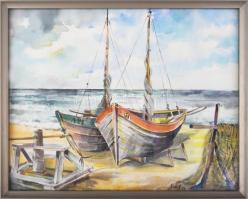 Jálics Gyula (1940-2016): Vitorlások a parton (Opatija, Horvátország), 2000. Akvarell, papír, jelzett. Üvegezett fakeretben, 40×50 cm.