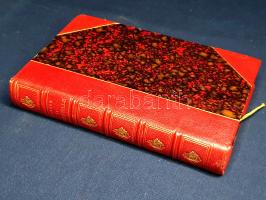 Corneille, Pierre: Oeuvres de Pierre Corneille. Précédées d?une notice sur sa vie et ses oeuvres par Fontenelle. Paris, [1906 körül]. Librairie Furne, Boivin & Cie (Typographie Firmin-Didot et Cie, Mesnil). 1 t. (hártyapapírral védett acélmetszetű címkép) + [4] + XII + 758 + [2] p. + 11 t. (hártyapapírral védett acélmetszet). Évszám nélkül megjelent kiadásunk megjelenési évének meghatározásához tekintetbe vettük, hogy a XIX. század neves francia kiadója, az 1826-ban alapított Librarie Charles Furne kiadóba 1860-ban Jouvet, 1900-ban Combet, 1906-ban pedig Léon Boivin vásárolta be magát, a kiadványok kiadói impresszuma ennek megfelelően változott. Corneille-összesünk belíve azonban a kötet 1866. évi összeállításától, első kiadásától kezdve változatlan. Díszes kiállítású kötetünk a francia klasszicista dráma meghatározó egyéniségének, Pierre Corneille (1606-1684) drámaírói munkásságát közli: a becsület, szenvedély és szerelem konfliktusait feldolgozó, ókori díszletek között játszódó tragédiáit és kortárs környezetű két komédiáját. Valamennyi drámaszöveg előtt a cselekmény alapvető fordulatát megjelenítő, részletgazdag, hártyapapírral védett acélmetszet. Az első előzéken Ex libris. Poss.: Csillag Gézáné Blank Filippina, gazdag bankárcsaládba született Vas megyei földbirtokos. Díszesen aranyozott, álbordás gerincű kiadói félmaroquin kötésben, felül aranyozott lapszélekkel. Dekoratív, szép példány.