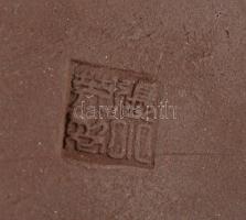 cca 1950 Kínai teás kanna. Jelzett, kézzel formált, hibátlan, 18x10 cm