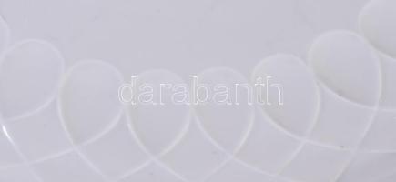 Arzberg fehér porcelán talpas tortatál, jelzett, hibátlan, d: 31,5 cm, m: 9,5 cm