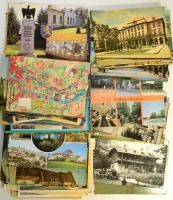 220 db MODERN magyar város képeslap többféle méretben, vegyes minőségben / 220 modern Hungarian town postcards in various sizes and quality