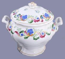 1844 Alt wien 35 részes szervírozó készlet, alján jelzett: Alt wien jelzés és 844-es datálás, kínáló...