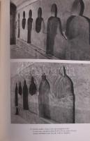 Vladimír Hyhlík: Košice. (Kassa.) [Pozsony], 1959, Osveta. Fekete-fehér fotókkal gazdagon illusztrál...