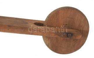 Régi fa roller 70x73 cm