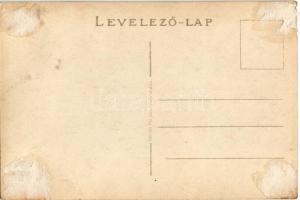 Nyíregyháza, evangélikus templom. Fábián Pál kiadása. photo (ragasztónyomok / glue marks)