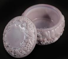 cca 1930 Cseh lila opalitüveg bonbonier, hibátlan, d: 9 cm