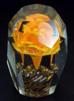 Régi cseh levélnehezék belső virág díszítéssel, minimális pattogzással, m: 10 cm