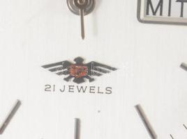 Citizen automata karóra, dátumkijelzővel, fém szíjjal, szépen működik, d: 35 mm