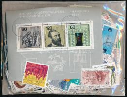 NSZK 1980-1998 920 db képes bélyeg és 1 blokk tasakban ömlesztve