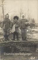 Unsere kleinen Kostgänger / Military WWI Polish child peddlers photo