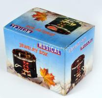 Zenélő ékszerdoboz, eredeti dobozában 14 cm