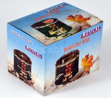 Zenélő ékszerdoboz, eredeti dobozában 14 cm