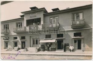Szováta, Sovata; Vila Lucia / Lucia nyaraló, patika, gyógyszertár, bazár üzlet, fodrászat / villa, pharmacy, bazaar shop, hairdresser's salon. Foto Körtesi photo (EB)