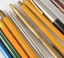 Vegyes régi tollak, írószerek, tollhegyek