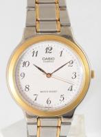Casio férfi karóra, kvarc, fém szíjjal, d: 35mm