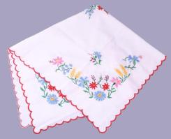 Kalocsai mintás hímzett terítő 80x80 cm