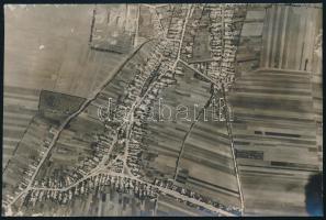 cca 1930 Szabadbattyán, légi fotó, 10×16 cm