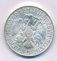 1977. 200Ft Ag "Nemzeti Múzeum" T:BU
Adamo EM55
