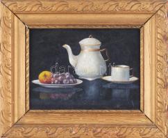 Molnár Z. János (1880-1960): Asztali csendélet porcelánnal és gyümölcsökkel. Olaj, vászon, kartonon, jelezve jobbra lent. Dekoratív, kissé kopott fakeretben, 18x24 cm